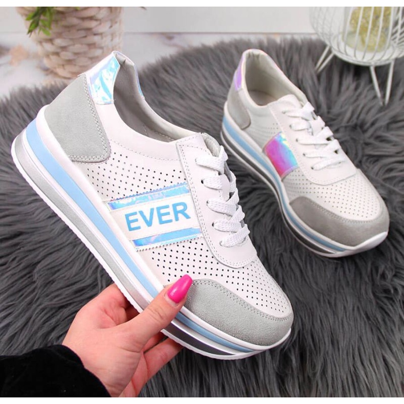 Kožené tenisky na holo platformě Filippo W PAW150C bílé bílý 1