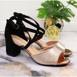 Sandály na sloupku Potocki W WOL68 černo-zlaté černá zlatý 2