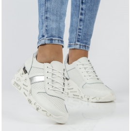 Kožené tenisky Filippo DP3550 / 22 Wh bílé bílý 1