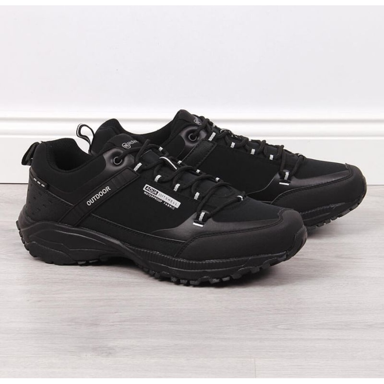 Černé trekové boty McKeylor M JAN124 černá 1