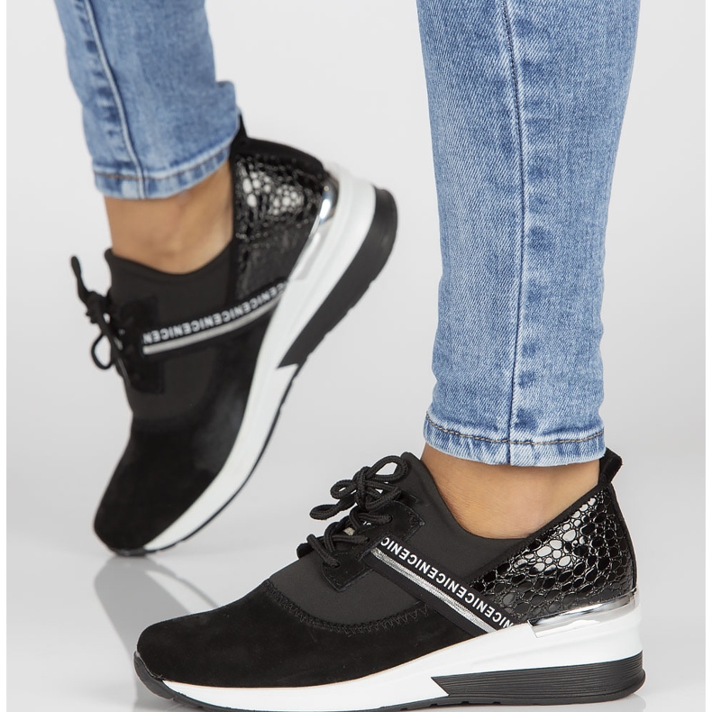 Kožené tenisky Filippo DP1388 / 22 Bk černé černá 1