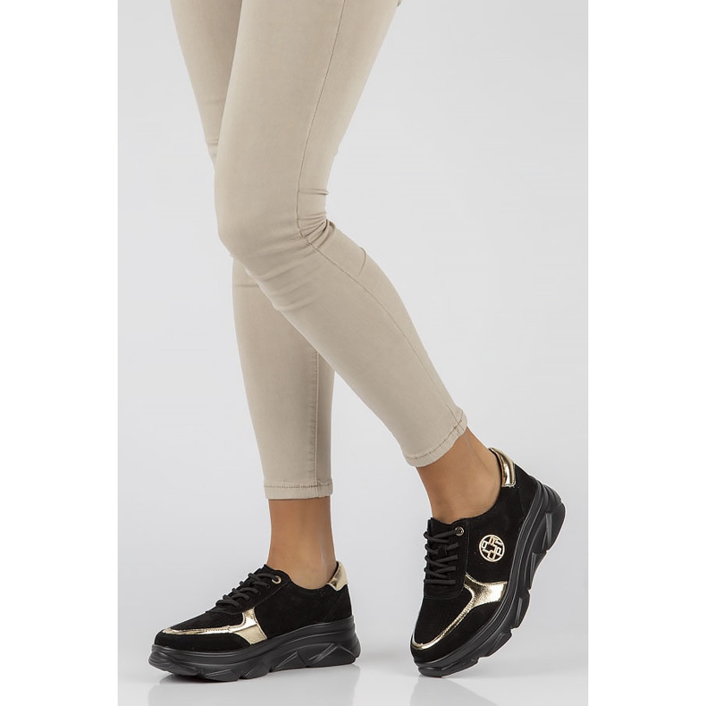 Kožené tenisky Filippo DP2138 / 22 Bk Go black černá zlatý 1