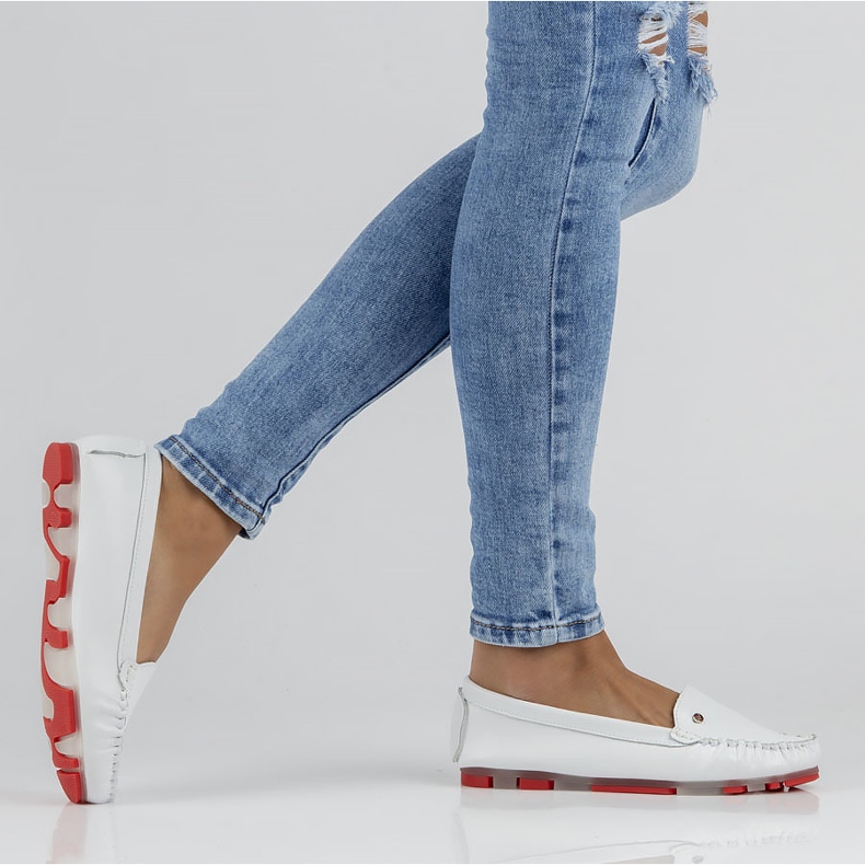 Kožené mokasíny Filippo DP2037 / 22 Wh Rd bílé bílý 1