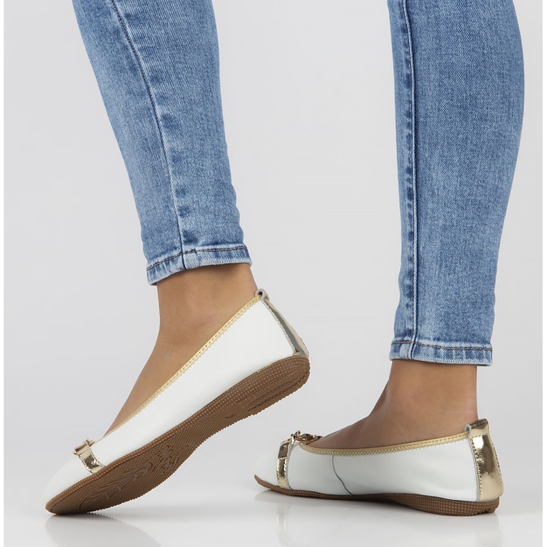 Kožené baleríny Filippo DP3709 / 22 Wh bílé bílý 2