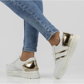 Kožené tenisky Filippo DP3689 / 22 Wh bílé bílý zlatý 1