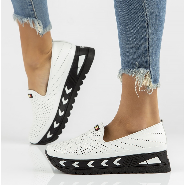 Kožené boty Filippo DP3906 / 22 Wh bílé bílý 1