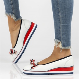 Kožené baleríny Filippo DP2159 / 22 Wh bílé bílý 1 Kožené baleríny Filippo DP2159 / 22 Wh bílé bílý 1