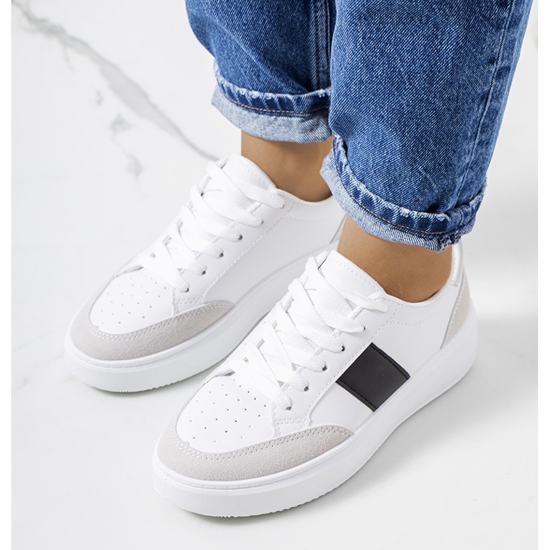 Bílé dámské tenisky Ontario bílý černá 1