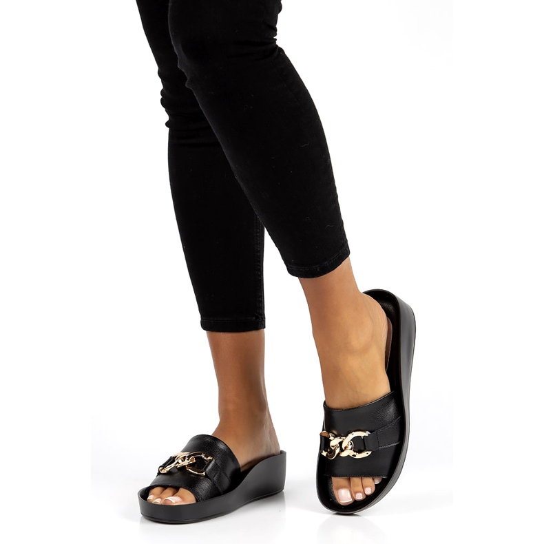 Kožené pantofle Filippo DK3590 / 22 Bk černé černá 1