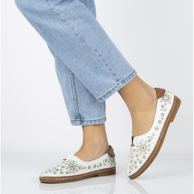 Kožené boty Filippo DP1224 / 20 Wh bílé bílý 1