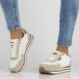 Bílé tenisky Filippo DP2111 / 22 Wh bílý 1