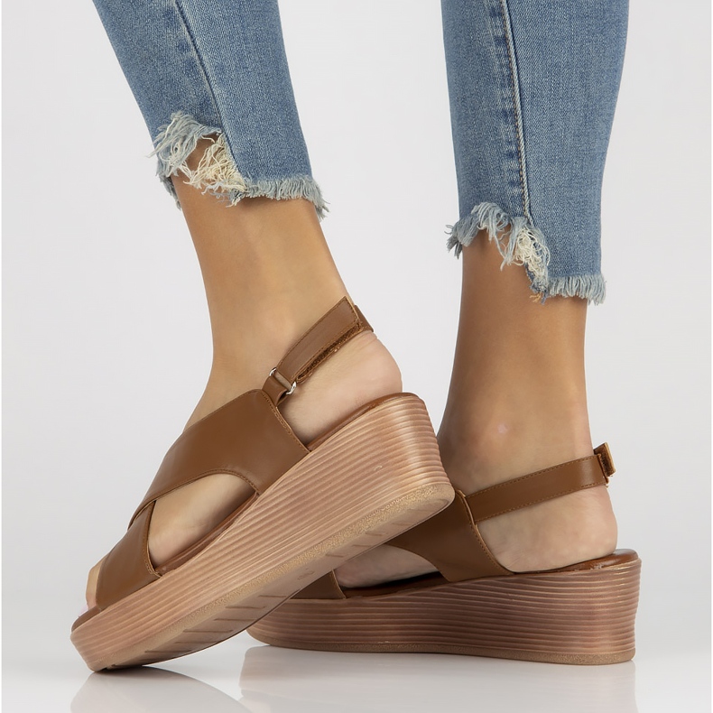 Hnědé sandály Filippo DS3609 / 22 Br hnědý 1