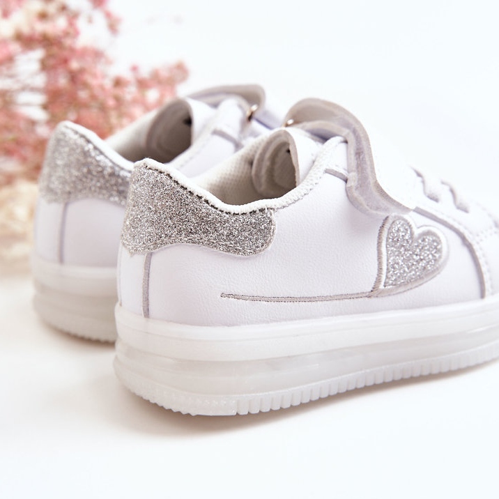 PA1 Dětské kožené sportovní boty na suchý zip bílý Baylene 2