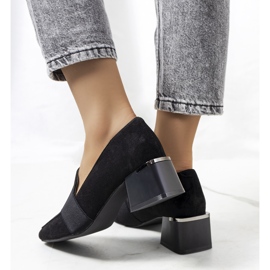 Černé brogy na Ardenově postu černý 2