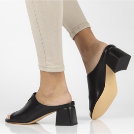 Kožené pantofle Filippo DK3728 / 22 Bk černé černá 1