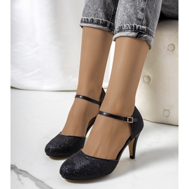 Černé lesklé lodičky Rosetown černá 1