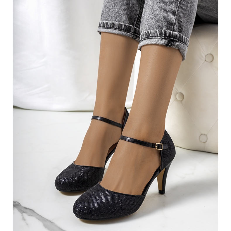 Černé lesklé lodičky Rosetown černá 1