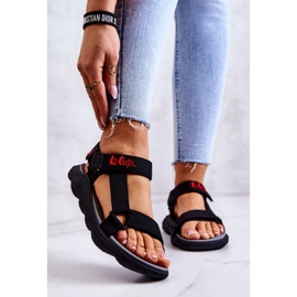 Dámské sportovní sandály Lee Cooper LCW-22-34-0955L Black černá 1
