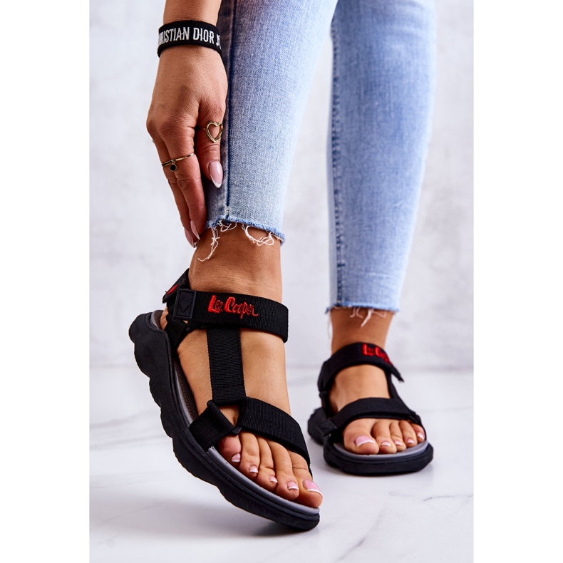Dámské sportovní sandály Lee Cooper LCW-22-34-0955L Black černý 1