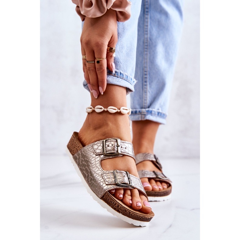 Dámské pantofle přezky Inblu NM000027 Silver béžový stříbrný 1