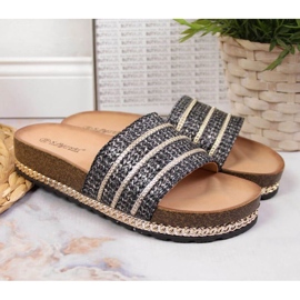 Černé pantofle na platformě W S. Barski černá 2