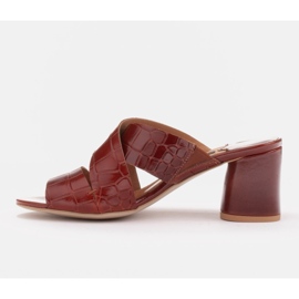 Marco Shoes Dámské kožené pantofle z kůže s broušenými pruhy červené 3