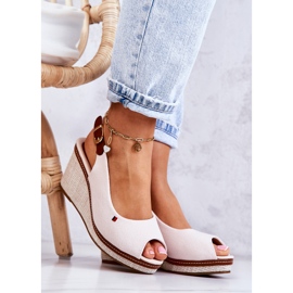 PS1 Dámské pohodlné sandály s přezkou Béžové Thally béžový 2