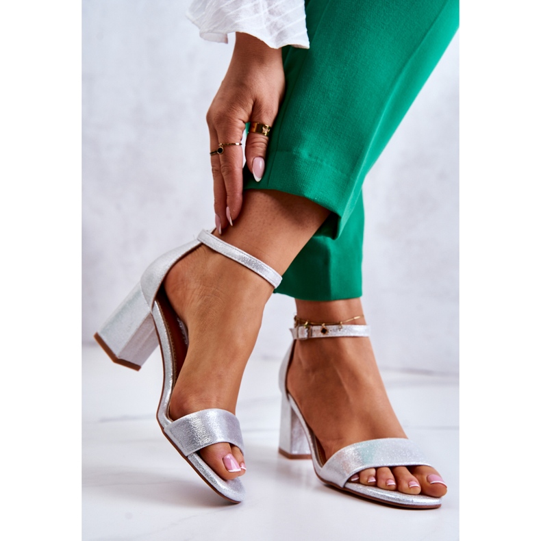 Vinceza Módní dámské sandály na podpatku stříbrná Lucida stříbrný 1