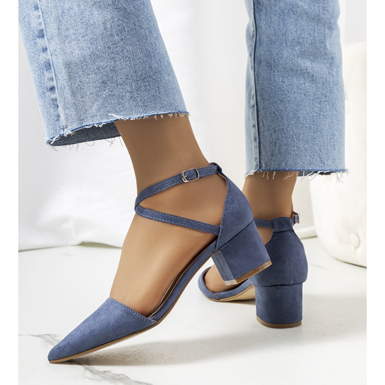 Modré lodičky na sloupku Hyde modrý 1