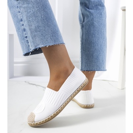Dámské bílé espadrilky od Deana bílý 1 Dámské bílé espadrilky od Deana bílý 1