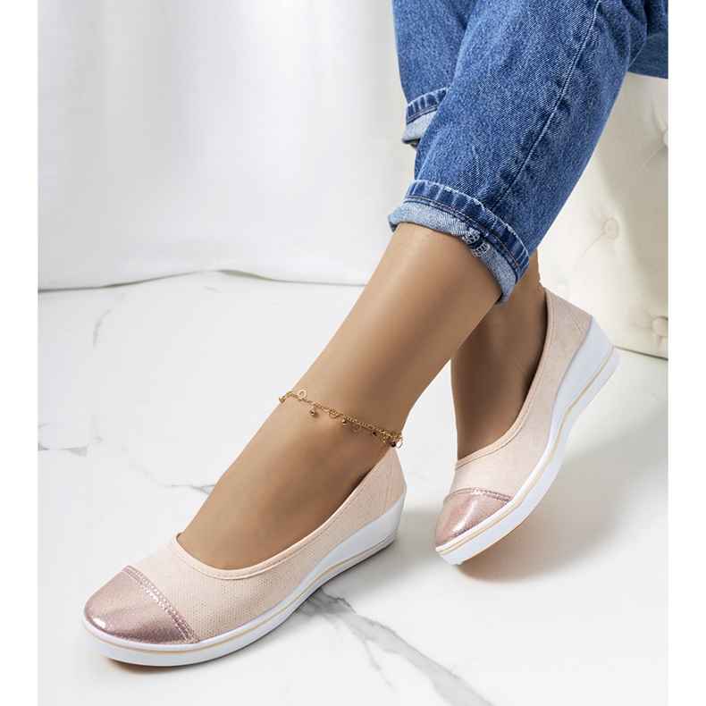 Béžové tenisky na klínku Barrie béžový 1