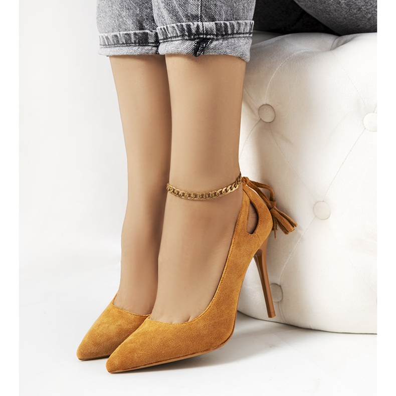 Hnědé podpatky s ozdobnými výřezy Anthe hnědý 2