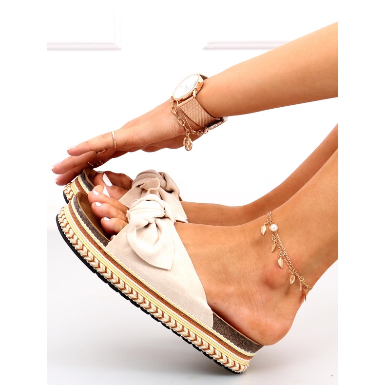 Žabky na zdobené podrážce Lane Beige béžový 1