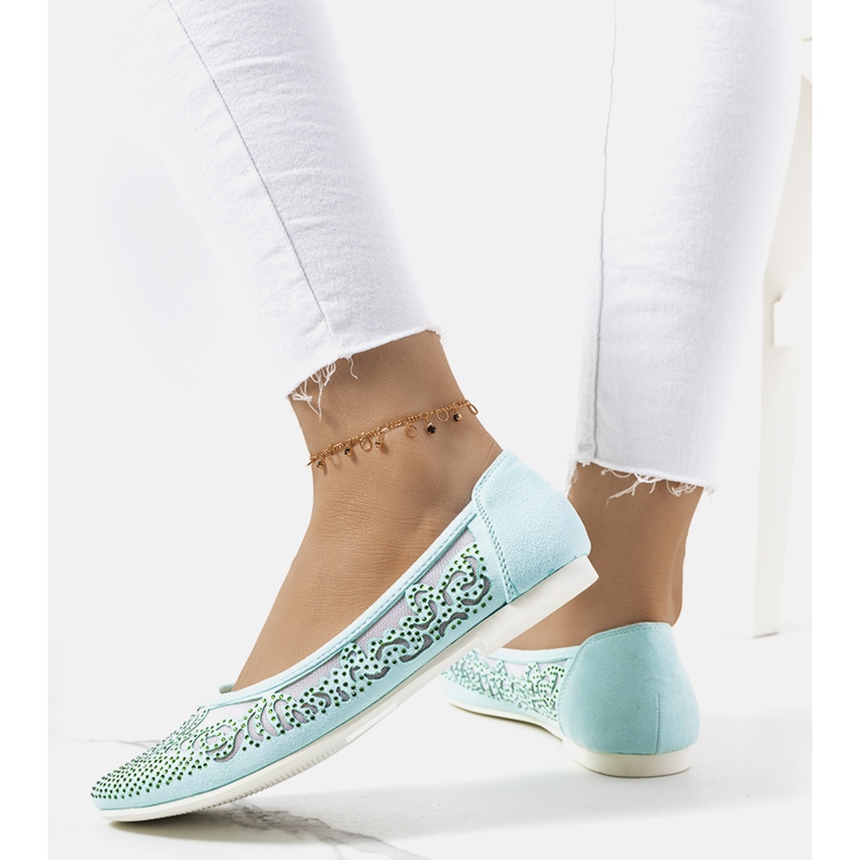 Zelené baleríny s prolamovanými ornamenty Astrid zelená 1 Zelené baleríny s prolamovanými ornamenty Astrid zelená 1