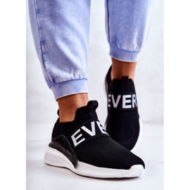 Vinceza Dámská sportovní obuv, nazouvací černá Lorane 2