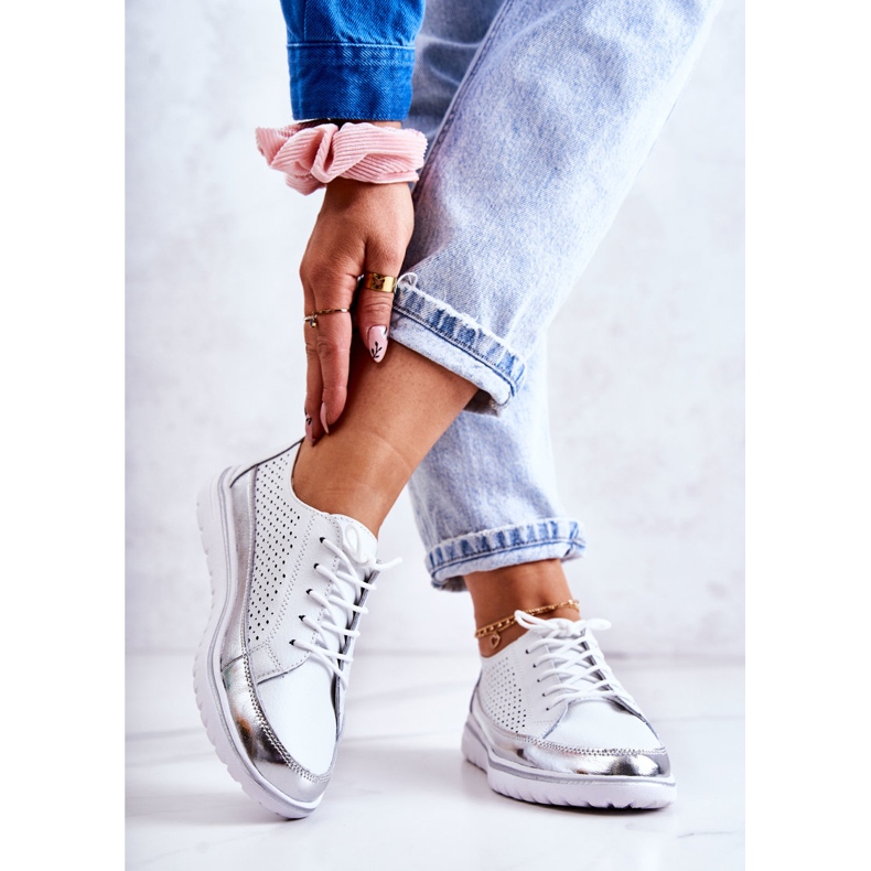 Vinceza Dámské prolamované boty na platformě bílé Deloren bílý stříbrný 2
