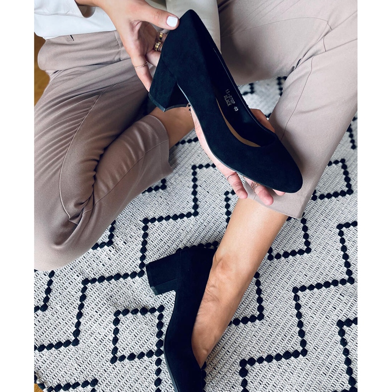 Lodičky na nízkém podpatku Phoebe Black černá 2