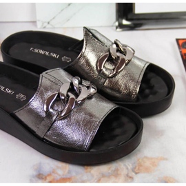 Kožené pantofle s řetízkem T.Sokolski W SCA161 stříbrné stříbrný 2