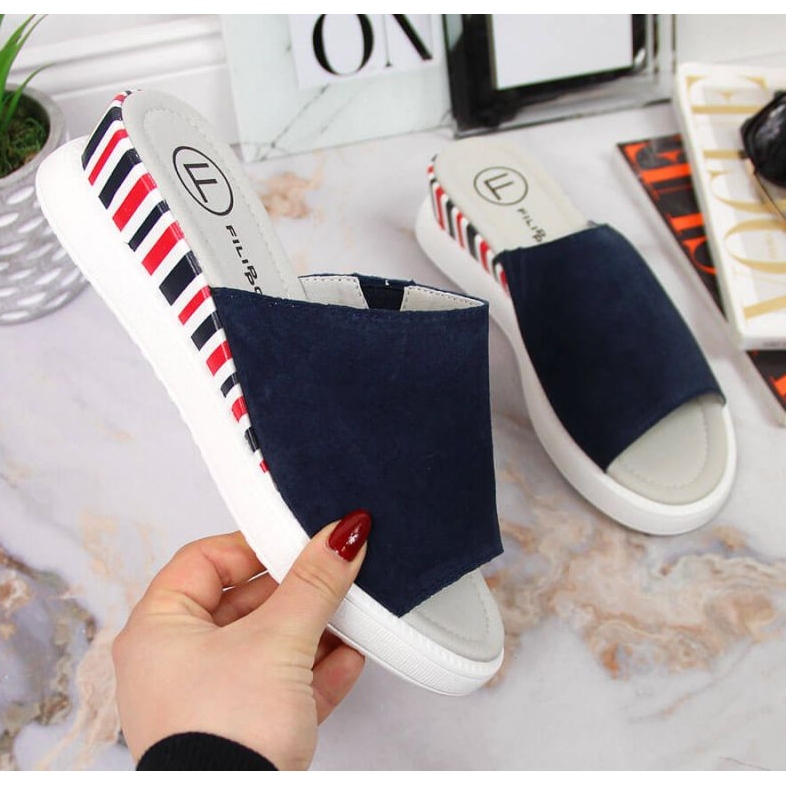 Kožené pantofle na klínku Filippo W PAW359 tmavě modrá námořnická modrá 1