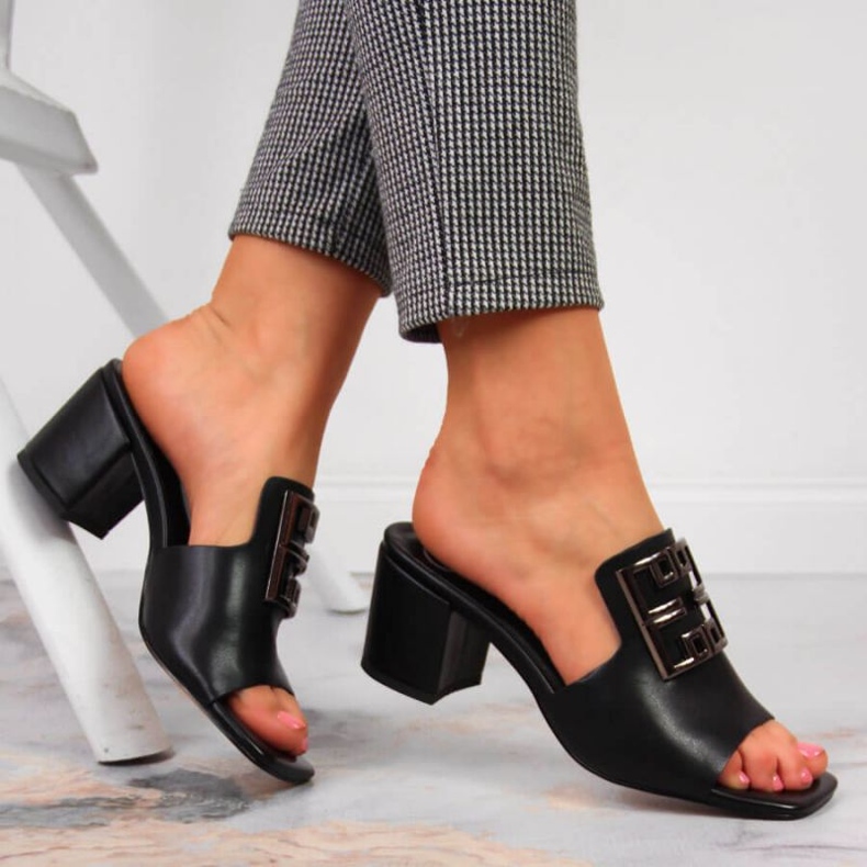 Kožené pantofle na sloupku Filippo W PAW353 černé černá 2