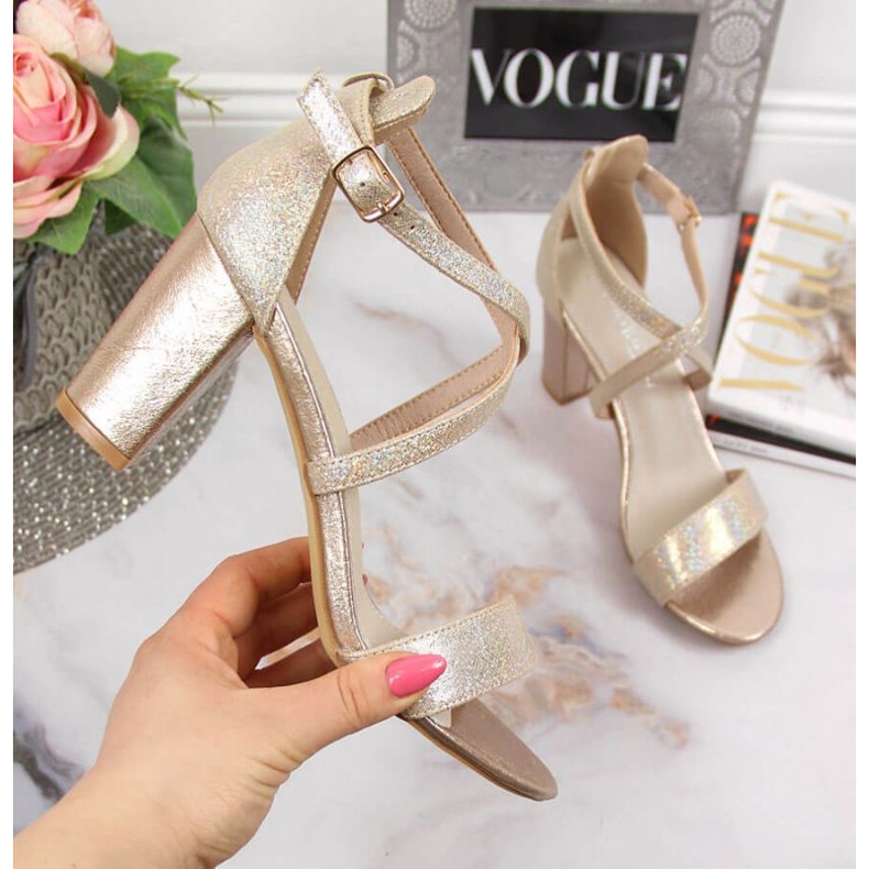 Zlaté sandály Filippo W PAW355B na sloupku zlatý 1