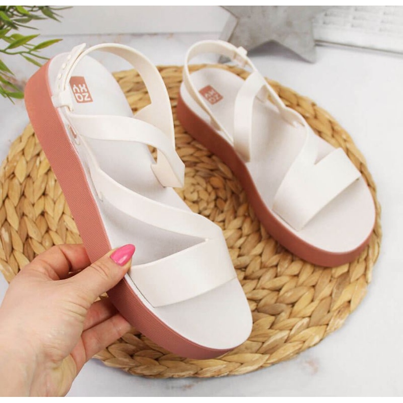 Isostar Zaxy W JJ285053 krémové římské sandály z gumy béžový ecru 1