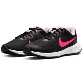 Běžecké boty Nike Revolution 6 DD1096 007 černý 1