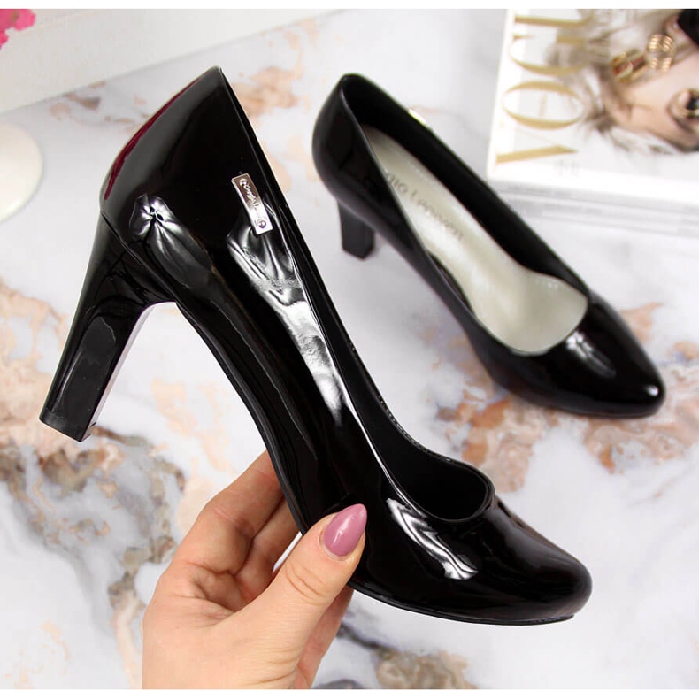 Černé lodičky, lakovaný sloupek Sergio Leone černý 2