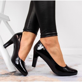 Černé lodičky, lakovaný sloupek Sergio Leone černý 1