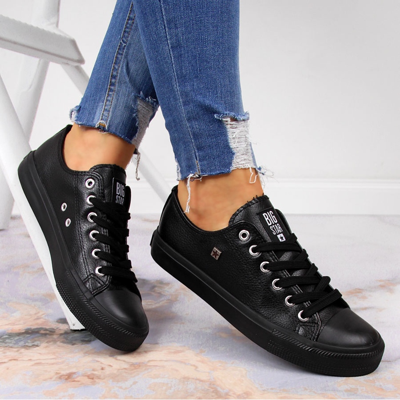 Černé nízké tenisky z eko kůže Big Star V274871 černá 2