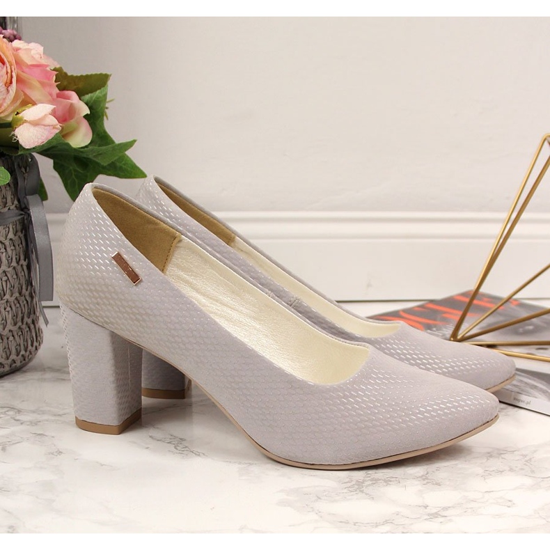 Lodičky na šedém sloupku Monique vícebarevný šedá 2 Lodičky na šedém sloupku Monique vícebarevný šedá 2