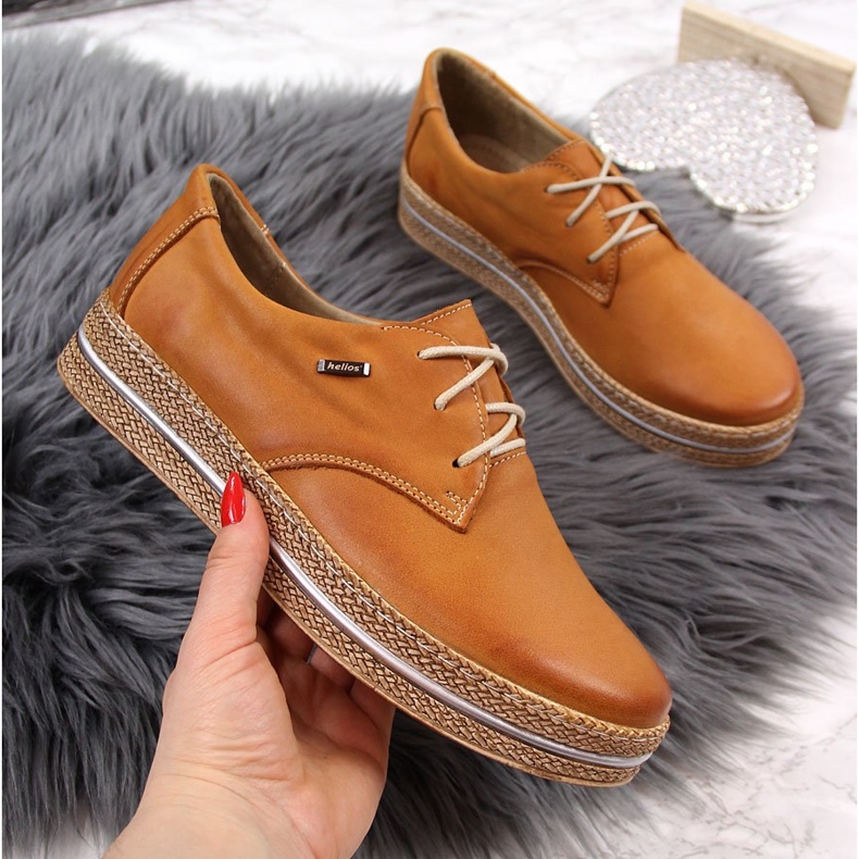 Kožené dámské boty na platformě světle hnědé Helios 380 hnědý 2