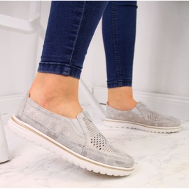 Dámské zlaté prolamované kožené boty Jezzi zlatý 2