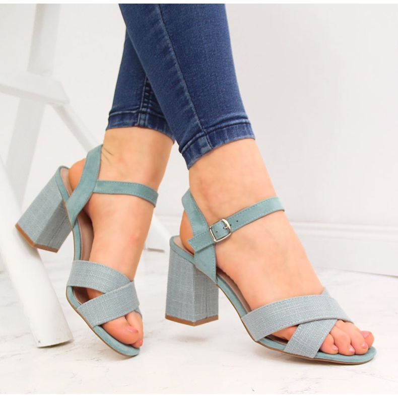 Zelené dámské sandály Vinceza na sloupku zelená 1